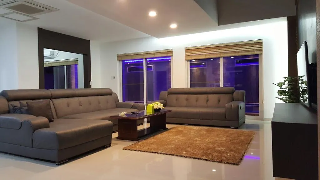 Apm Pool Villa 安吉利斯