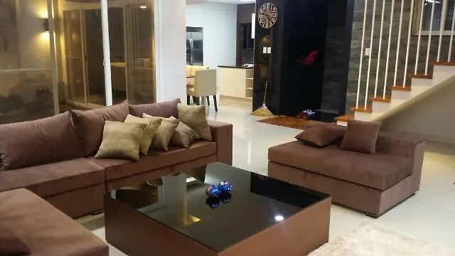 Apm Pool Villa 安吉利斯 菲律宾