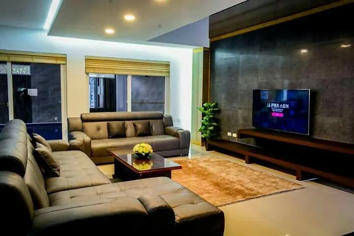 Apm Pool Villa 安吉利斯 菲律宾